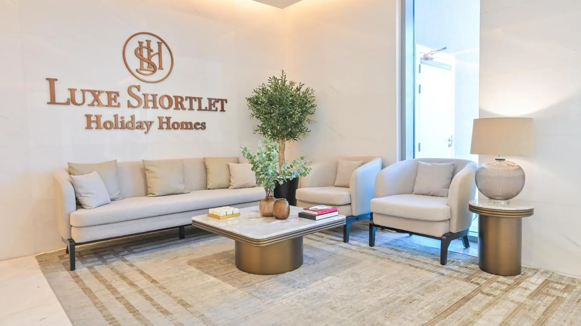 1Br With Lagoon Views In District One Meydan Dubai 0*,